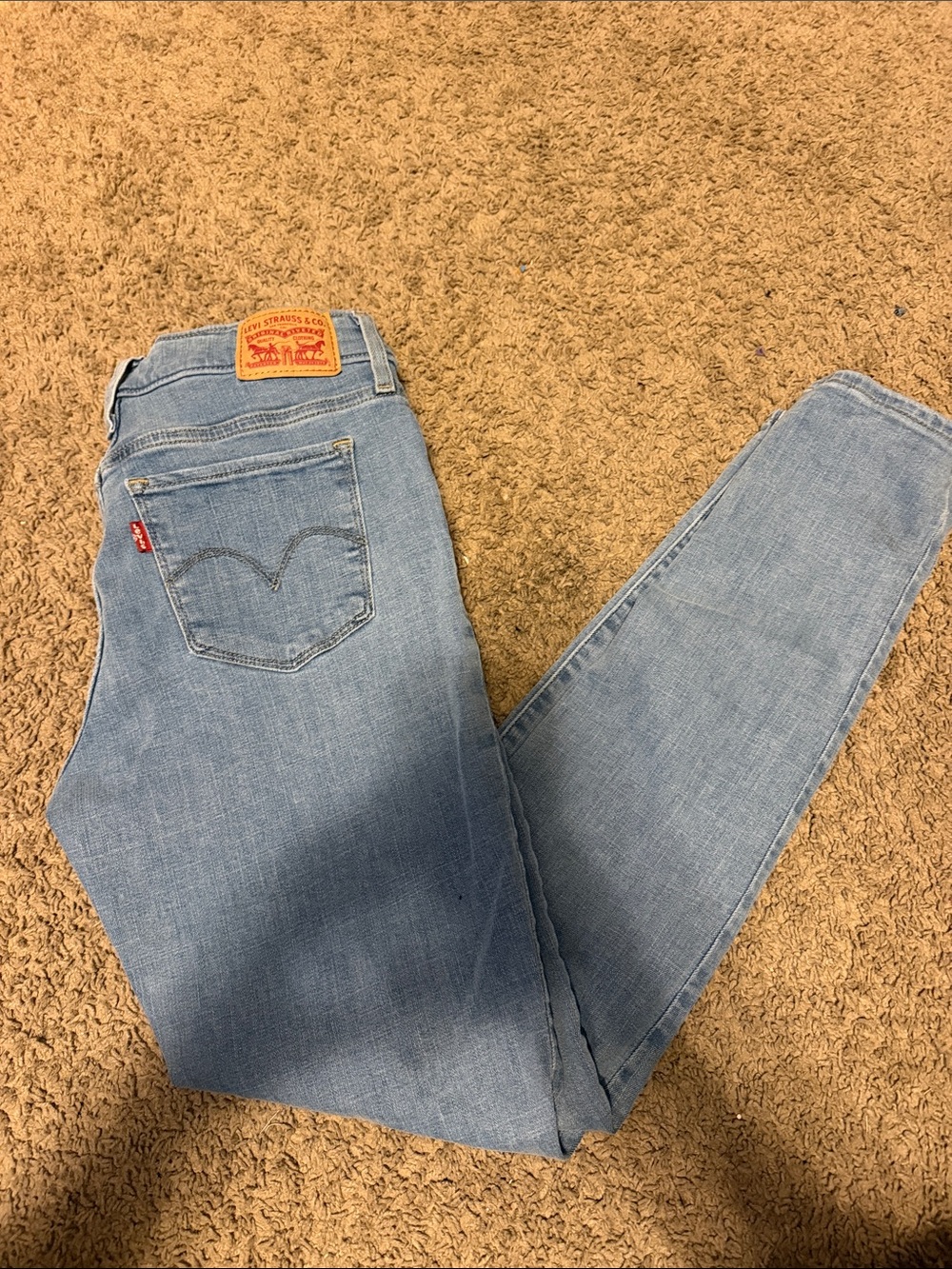 Levi's Women's Light Wash Skinny Jeans